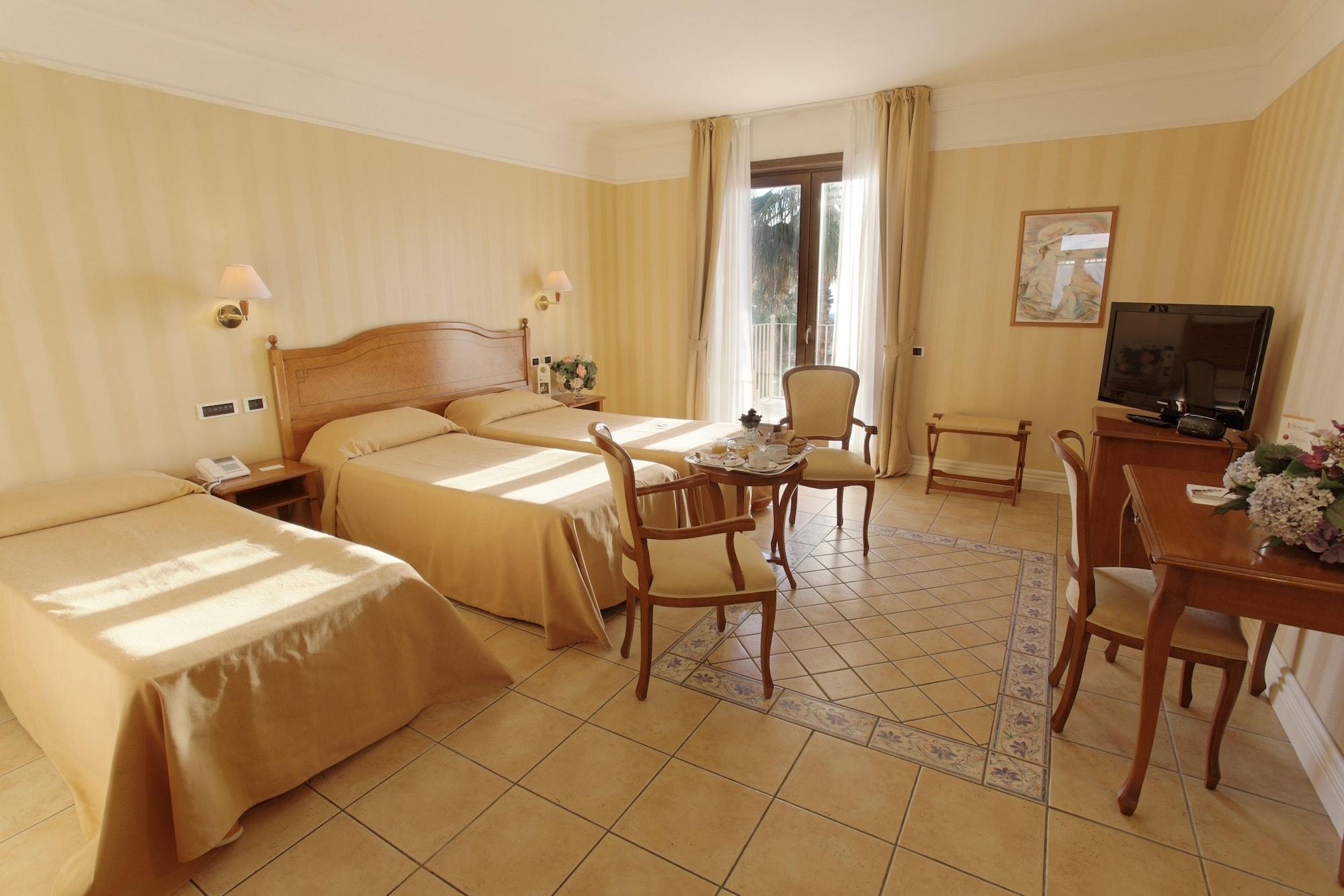 Dioscuri Bay Palace San Leone Exterior foto