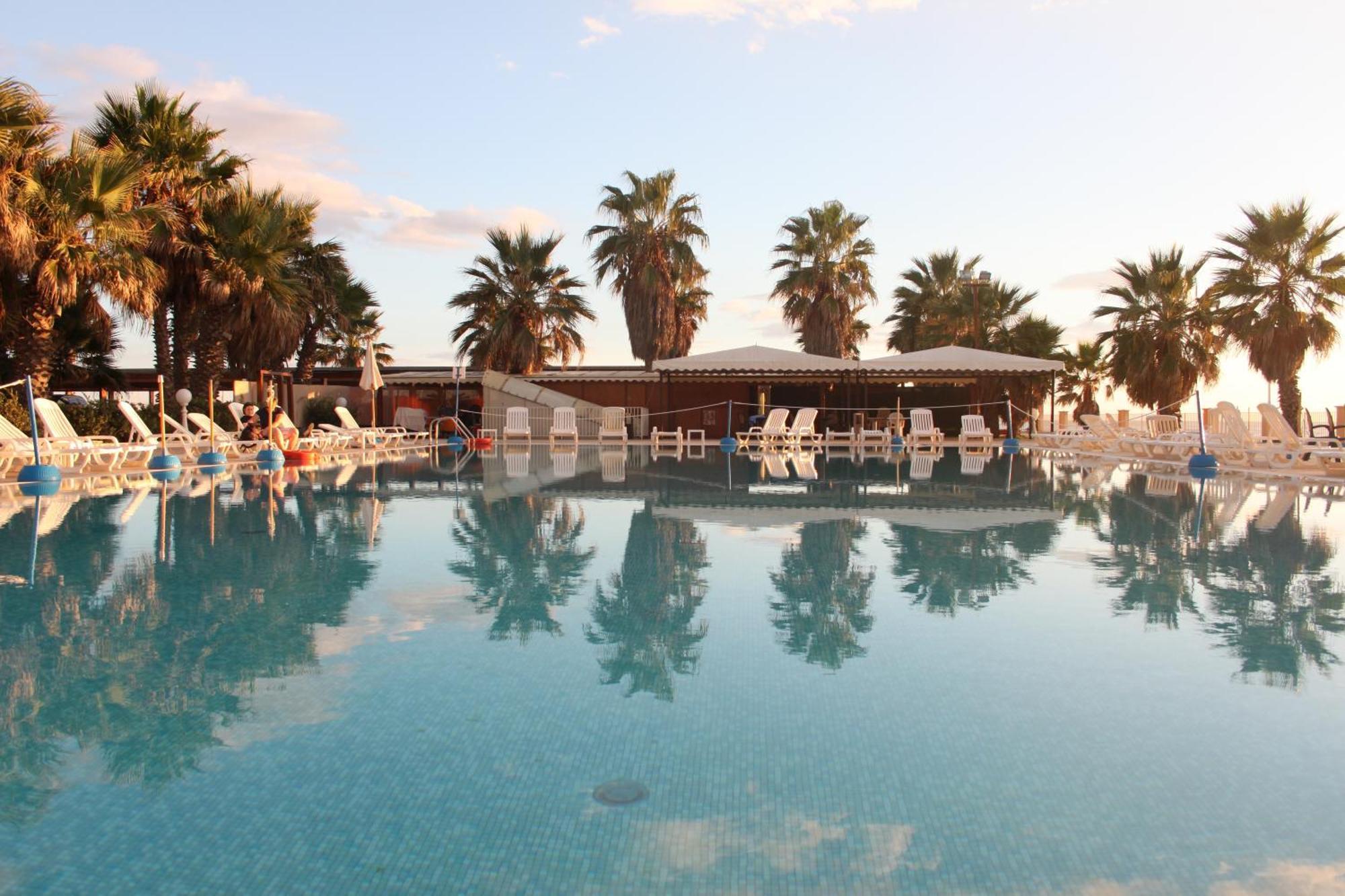 Dioscuri Bay Palace San Leone Exterior foto