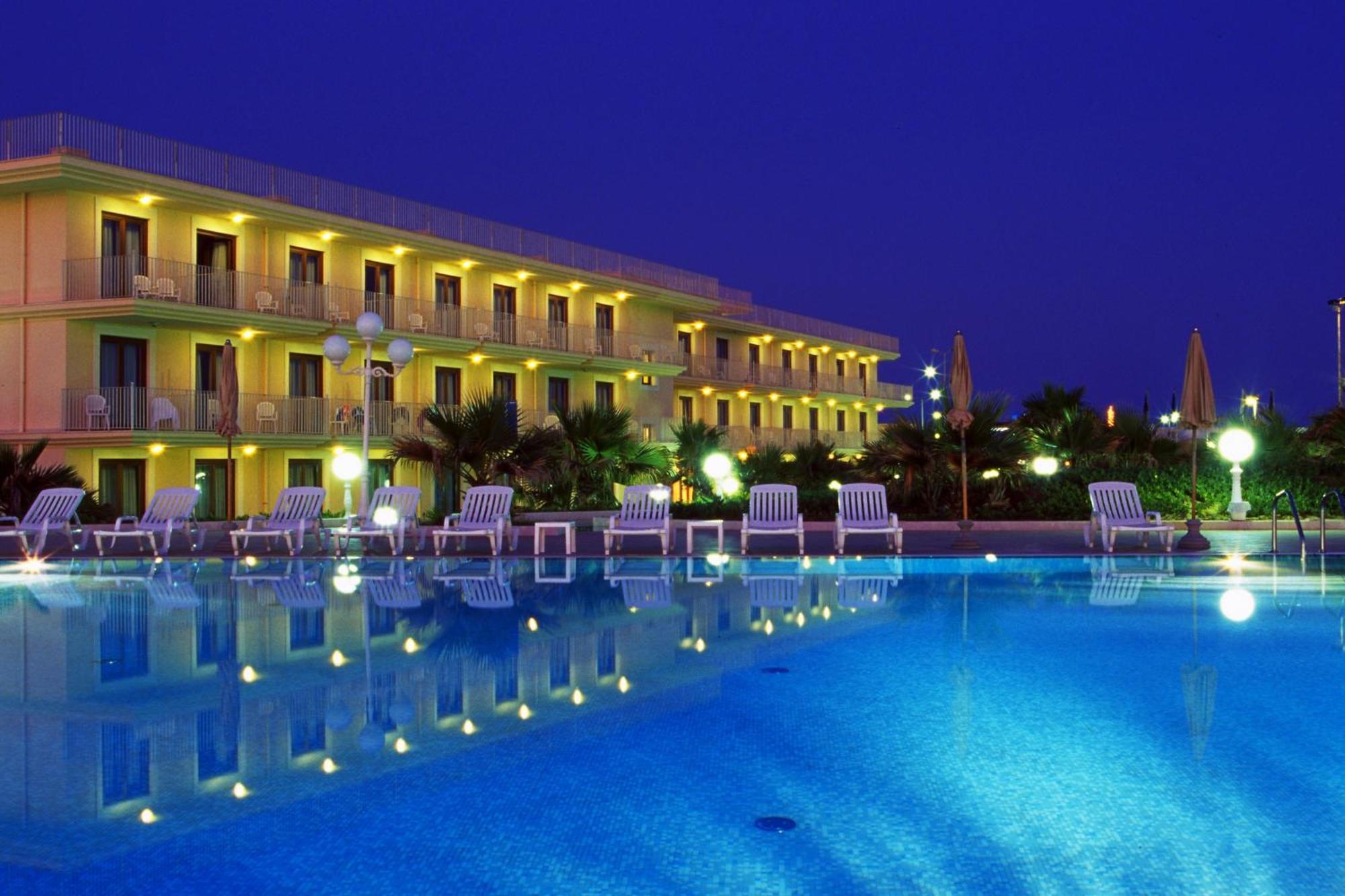 Dioscuri Bay Palace San Leone Exterior foto
